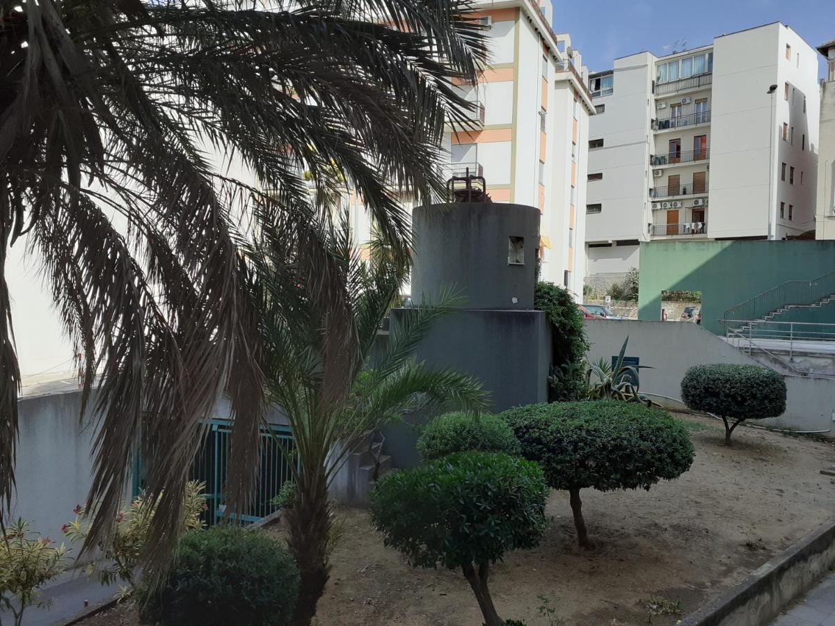 Maria'S - Free Parking Area, No Ztl Apartment Cefalu Exterior photo