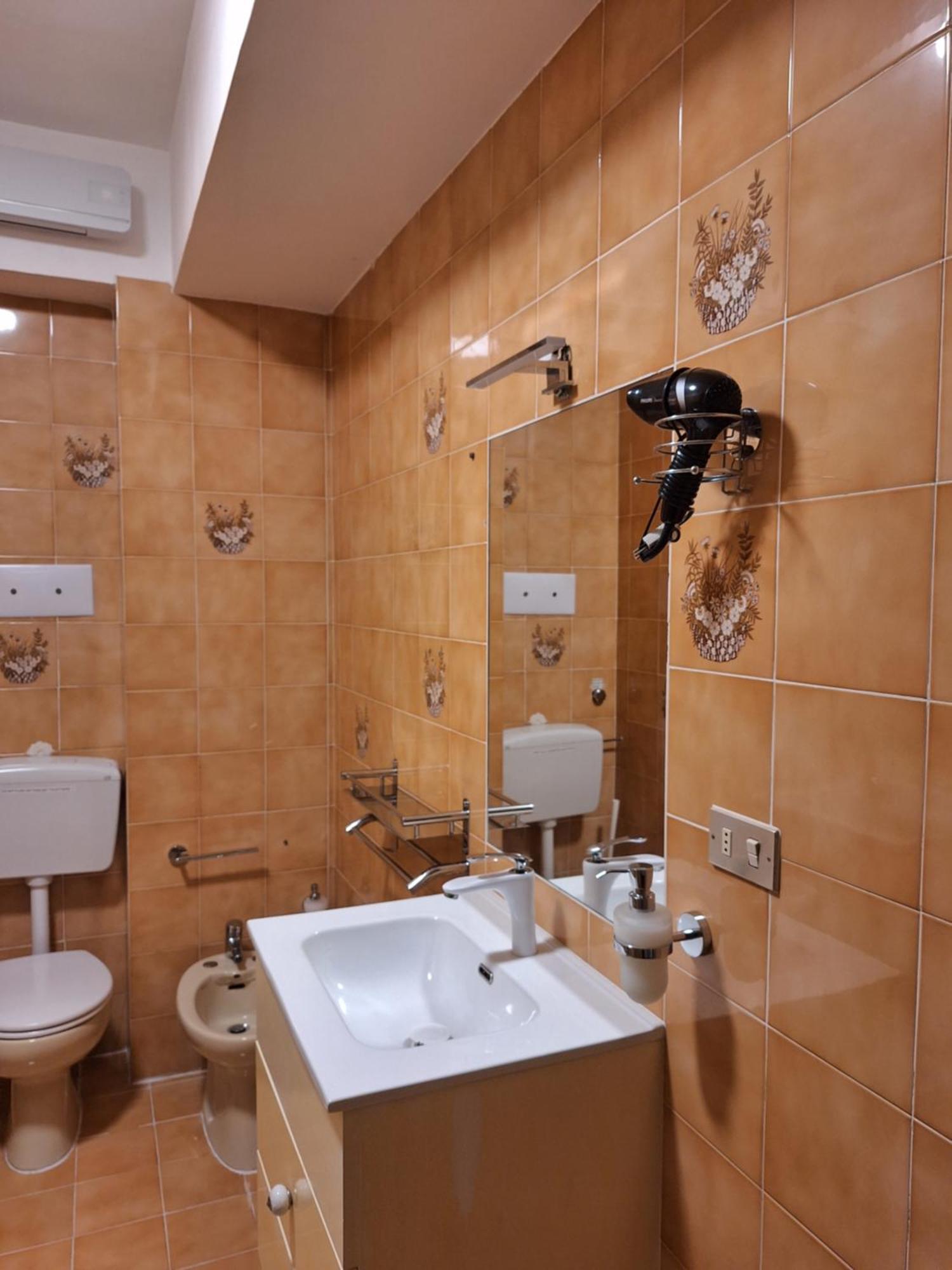 Maria'S - Free Parking Area, No Ztl Apartment Cefalu Exterior photo
