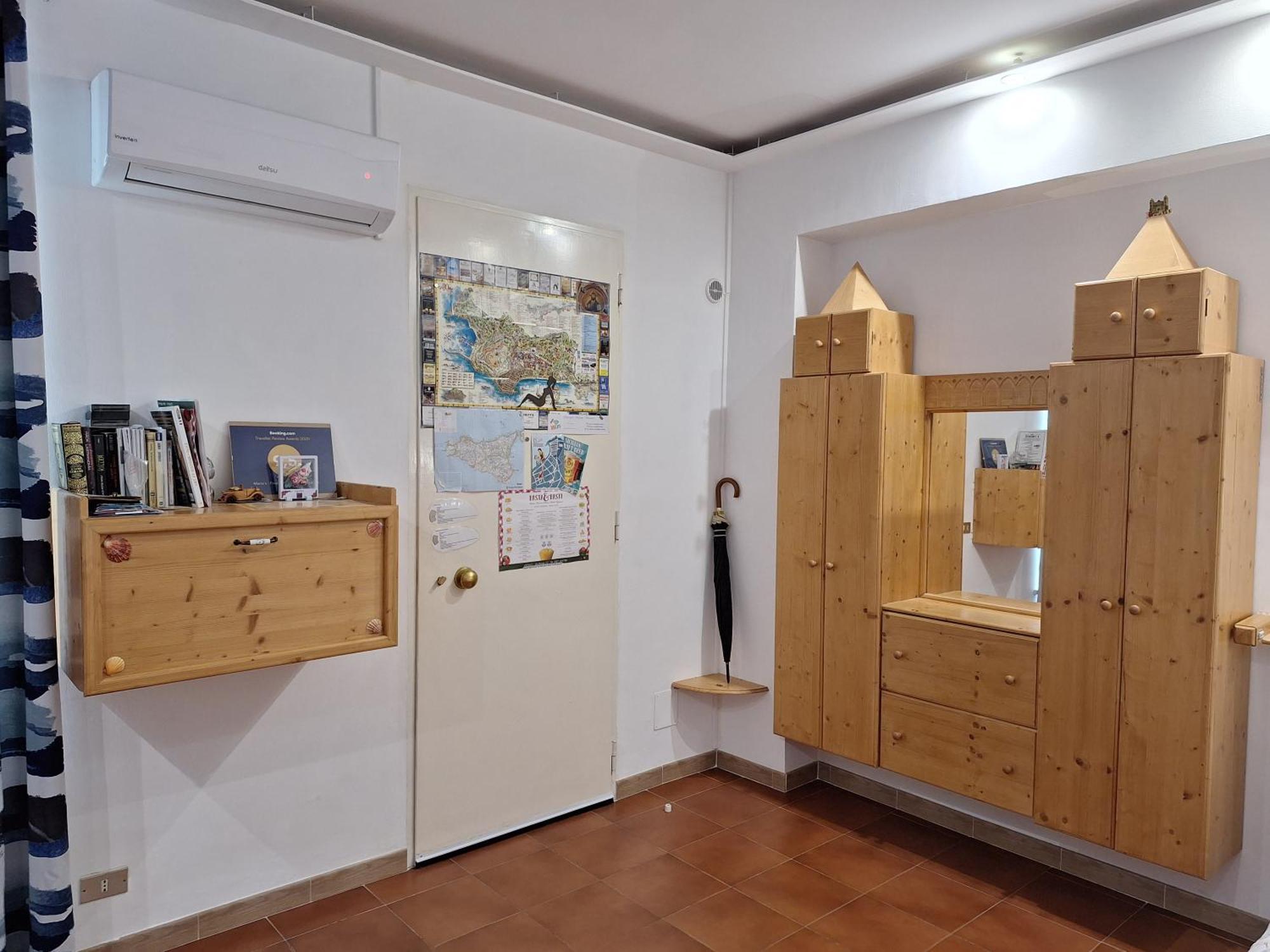 Maria'S - Free Parking Area, No Ztl Apartment Cefalu Exterior photo